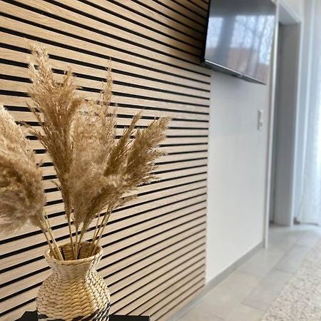 Bahnhofsapartment Loerrach Bagian luar foto